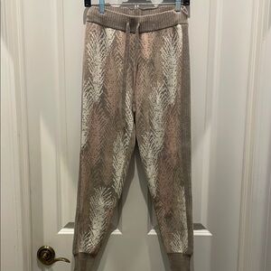 Barefoot Dreams - CozyChic Ultra Lite Rib Trim Jogger Pants - Pewter Feather XS